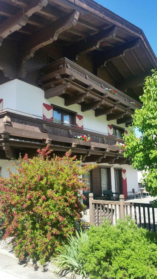 Bhome Gästehaus b&b / Apartments Neukirchen am Großvenediger Exterior foto